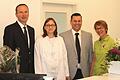 Die Freude in Eltmann über die neue Hautarztpraxis ist groß (von links): 1. Bürgermeister Michael Ziegler, Dr. Elena Poba mit Ehemann Gheorghe Poba und Apothekerin Dr. Margit Stäblein.