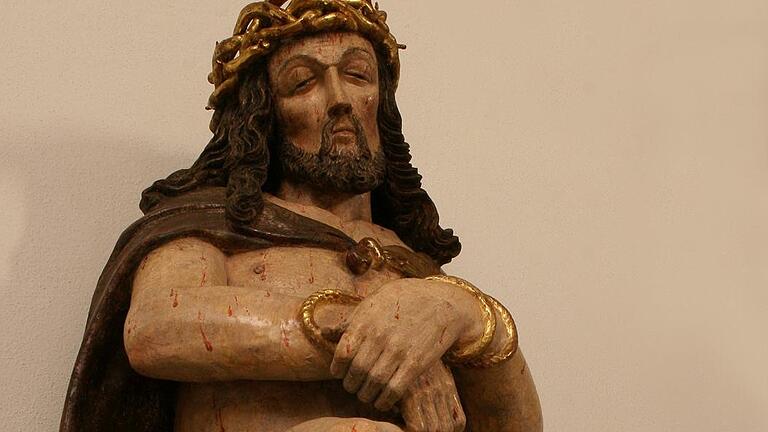 In der Sonderausstellung 'Ruhe bitte!' im Museum Johanniskapelle sind zeitgenössische und barocke Kunstwerke zu sehen. In der Sonderausstellung 'Ruhe bitte!' im Museum Johanniskapelle sind zeitgenössische und barocke Kunstwerke zu sehen.