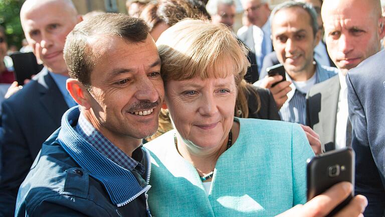 Angela Merkel wird 70 - Angela Merkel stand für ihre Flüchtlingspolitik auch in ihrer eigenen Partei in der Kritik. (Archivbild) Angela Merkel wird 70 - Angela Merkel stand für ihre Flüchtlingspolitik auch in ihrer eigenen Partei in der Kritik. (Archivbild)