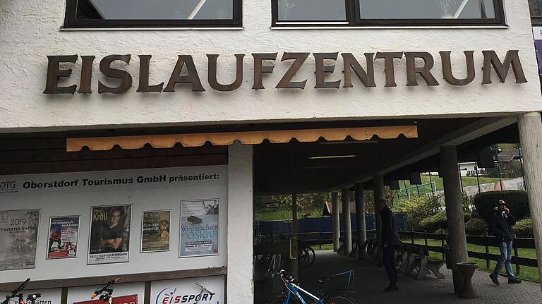 Das Eislaufzentrum in Oberstdorf, in dem nationale und internationale Wettbewerbe über die Bühne gehen.&nbsp; &nbsp; &nbsp; &nbsp; &nbsp;