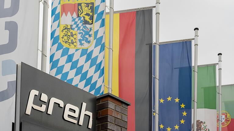 Die Preh Zentrale in Bad Neustadt: Inzwischen agiert das Unternehmen als Teil der chinesischen Joyson-Gruppe global aufgestellt auf drei Kontinenten. Die Preh Zentrale in Bad Neustadt: Inzwischen agiert das Unternehmen als Teil der chinesischen Joyson-Gruppe global aufgestellt auf drei Kontinenten.