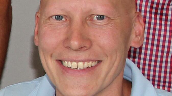 Förster Jochen Schenk sieht den Speierling als einen wichtigen Baustein für den Wald in Zeiten des Klimawandels. Förster Jochen Schenk sieht den Speierling als einen wichtigen Baustein für den Wald in Zeiten des Klimawandels.