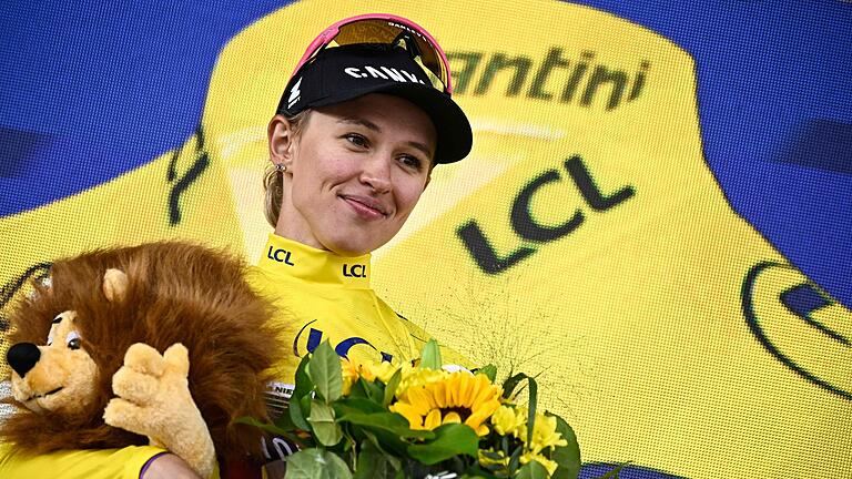 Tour de France Frauen       -  Vier Sekunden Vorsprung: Katarzyna Niewiadoma gewinnt für das deutsche Team Canyon-Sram die Tour.