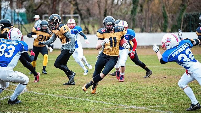 Die Würzburg Panthers im Testspiel gegen die Rodgau Pioneers.