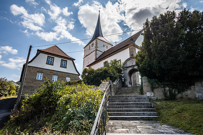 Das älteste Bauwerk des Königsberger Junkersdorf ist der Sockel des Turmes der St. Veitskirche.