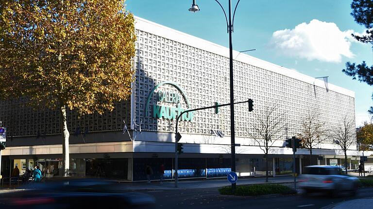 Die Galeria Karstadt Kaufhof Filiale in Schweinfurt hat für die Innenstadt eine wichtige Magnetwirkung und fungiert zudem als Verbindungsachse zwischen Innenstadt und Stadtgalerie.