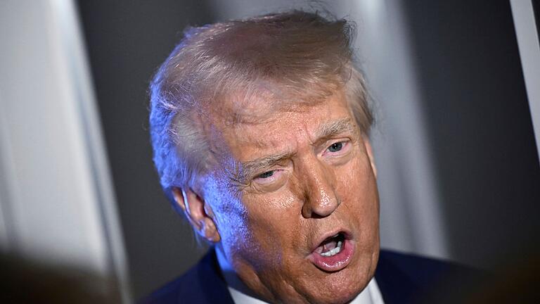 US-Präsident Trump       -  Donald Trump zeigt sich offen für einen umstrittenen und ungewöhnlichen Vorschlag aus El Salvador. (Archivbild)