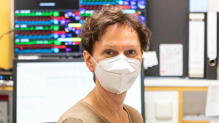 Heftig getroffen von der vierten Welle: 'Jetzt kämpft man anders', sagt Tanja Tillenburg, Stationsleiterin im Klinikum Main-Spessart in Lohr.