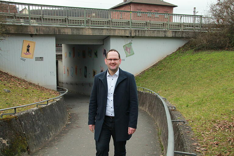 Michael Hombach plädiert für eine neue Unterführung.