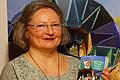 Sigute Wosch mit ihrem neuen Buch 'Würzburg für Kids und Co'.
