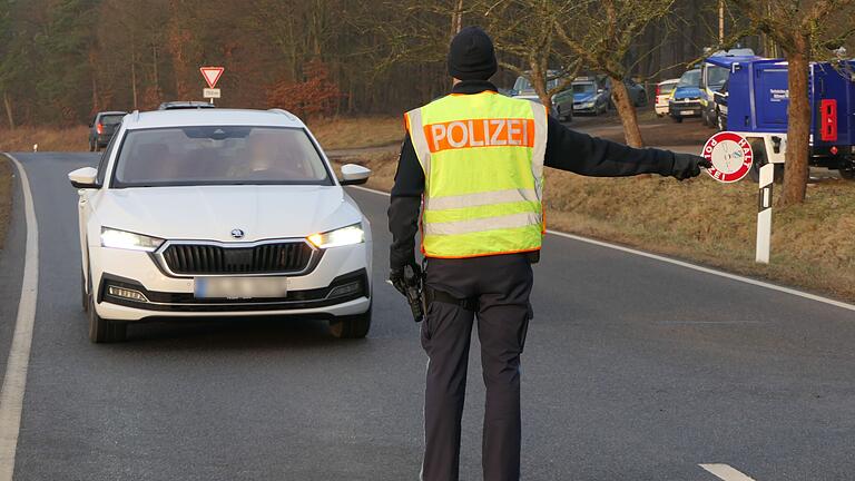 Während der fünfstündigen Kontrollaktion wurden etliche Fahrzeuge überprüft.