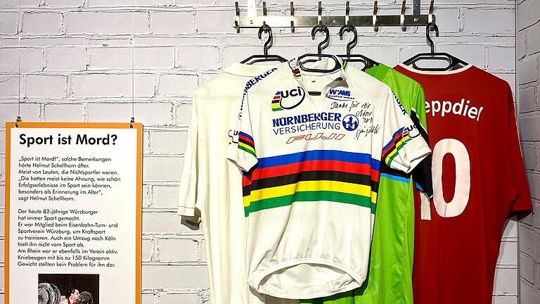 Das Regenbogentrikot von Rennradfahrerin Regina Schleicher aus Marktheidenfeld zeugt von ihrem Weltmeistertitel im Straßenrennen 2005. Das Regenbogentrikot von Rennradfahrerin Regina Schleicher aus Marktheidenfeld zeugt von ihrem Weltmeistertitel im Straßenrennen 2005.