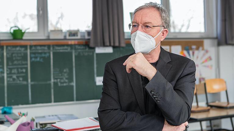 Thomas Schulz, Rektor der Eichendorff-Schule Gerbrunn, hält den aktuellen Präsenzunterricht an den Grundschulen im Landkreis Würzburg für ein 'Experiment mit hoher Gefährdungslage'.