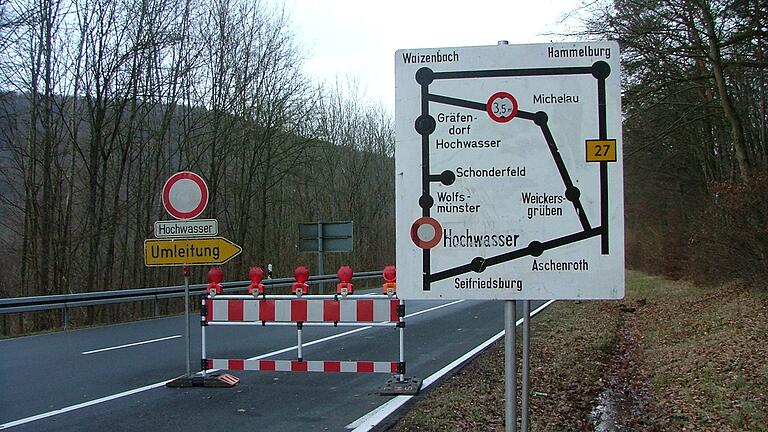 Hochwassergefahr an der Saale (Archivbild von 2012). Hochwassergefahr an der Saale (Archivbild von 2012).