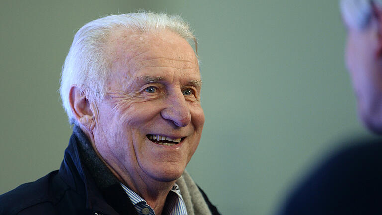 Pressekonferenz Italien.jpeg       -  Der 'Mister' wird 85: Giovanni Trapattoni gewann in Deutschland auch die Herzen von Menschen, die es nicht so eng mit seinem Ex-Klub FC Bayern halten.