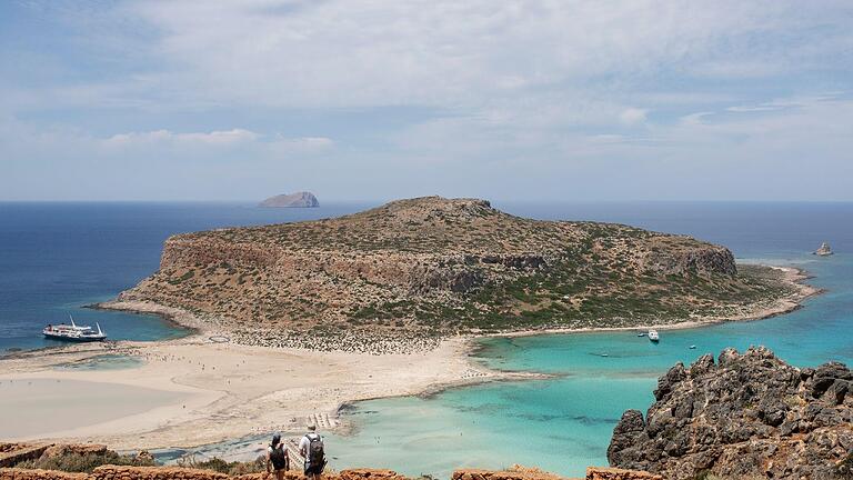 Kreta.jpeg       -  Touristen im nordöstlichen Teil der Insel Kreta.