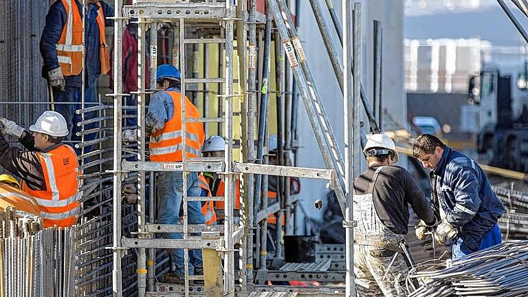 Ohne Unterlass am Werk: 500 der 570 Meter Röhre sind bereits geschafft, jede Woche wächst der Tunnel um weitere 20 Meter.