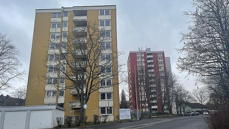 Das Mehrfamilienhaus in der Straße Alter Wartweg in Schweinfurt ist leergeräumt. Es soll saniert werden. Das Mehrfamilienhaus in der Straße Alter Wartweg in Schweinfurt ist leergeräumt. Es soll saniert werden.
