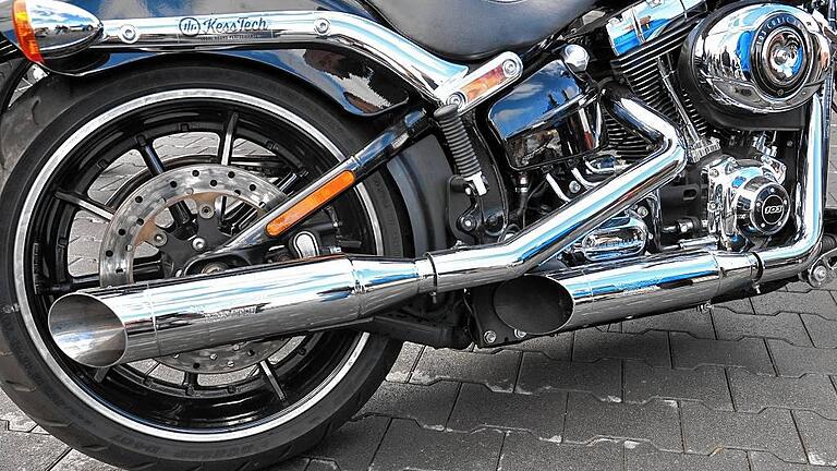 Hingucker: Beim „Open House“ in der Firma „Kesstech – Legal Sound Performance“ wurden auch Soundsysteme für Harley Davidson-Motorräder präsentiert. Hingucker: Beim „Open House“ in der Firma „Kesstech – Legal Sound Performance“ wurden auch Soundsysteme für Harley Davidson-Motorräder präsentiert.