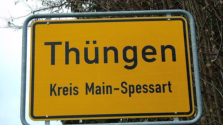 Ortsschild Thüngen. Ortsschild Thüngen.