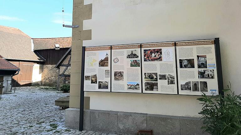 Bildtafeln zur  Geschichte der Kirchenburg Kleinlangheims.