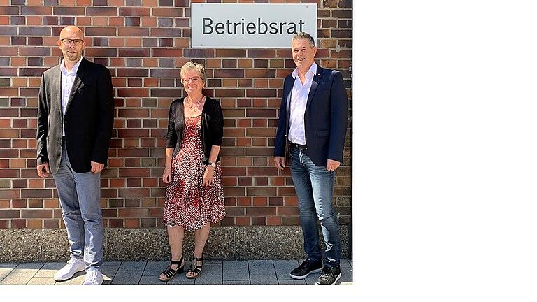 Das neue Führungstrio des Schaeffler-Betriebsrats (von links): Vorsitzender Jürgen Schenk mit seinen beiden Stellvertretern Petra Blumenau und Peter Ziegler. Das neue Führungstrio des Schaeffler-Betriebsrats (von links): Vorsitzender Jürgen Schenk mit seinen beiden Stellvertretern Petra Blumenau und Peter Ziegler.
