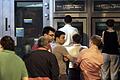 People withdraw money from ATM of Greece's National Bank in Athen       -  Anstehen: Das ganze Wochenende über hoben Griechen &ndash; wie hier in der National Bank in Athen &ndash; Geld am Automaten ab.
