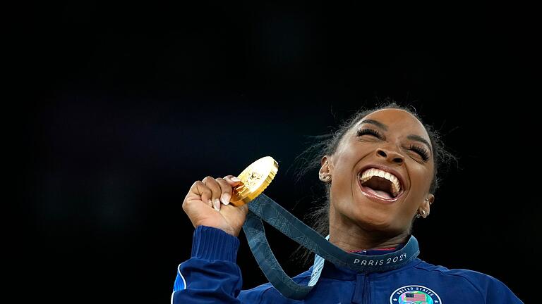 Paris 2024 - Turnen       -  Vorbild für Helen Kevric: Turn-Superstar Simone Biles.