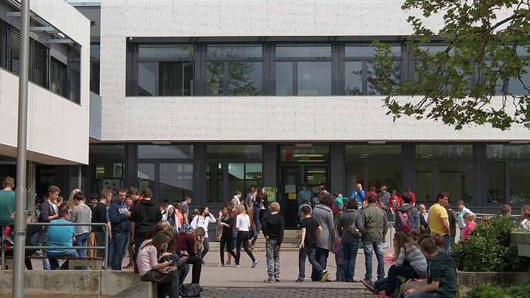 An der Ludwig-Derleth-Realschule in Gerolzhofen gibt es iPad-Klassen. An der Ludwig-Derleth-Realschule in Gerolzhofen gibt es iPad-Klassen.