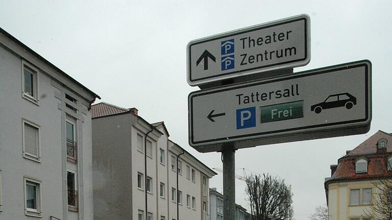 Im Winter kann die Parkplatzsuche in Bad Kissingen schon mal etwas länger dauern. Im Winter kann die Parkplatzsuche in Bad Kissingen schon mal etwas länger dauern. 