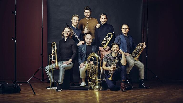 Eigene, eigenständige, eigenartige, einzigartige Musik: Das Septett Federspiel war zu Gast bei den Würzburger Meisterkonzerten. Eigene, eigenständige, eigenartige, einzigartige Musik: Das Septett Federspiel war zu Gast bei den Würzburger Meisterkonzerten.