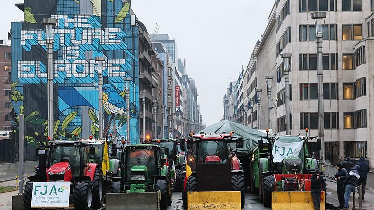 Bauernprotest.jpeg       -  Viele Bauern drängen darauf, entlastet zu werden. Die Handelsvorteile der Ukraine sollen teilweise oder komplett zurückgenommen werden.