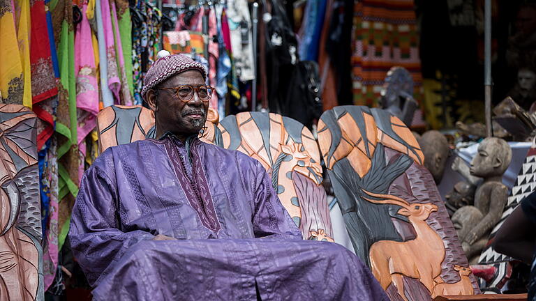 Africa Festival       -  Zahlreiche Menschen besuchen am Fronleichnam (30.05.19) das Africa Festival in Würzburg auf den Talavera Mainwiesen. Die viertägige Veranstaltung gilt als das größte Festival für afrikanische Kultur in Europa.