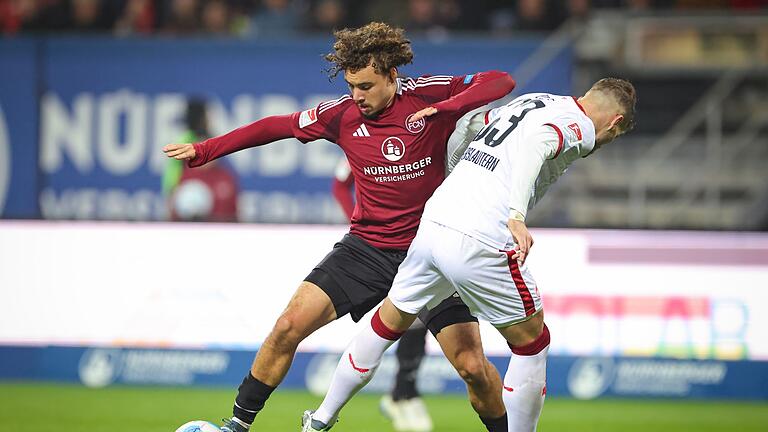 1. FC Nürnberg - 1. FC Kaiserslautern       -  FCN-Youngster Rafael Lubach (l) war von den Lauterern kaum zu stoppen.