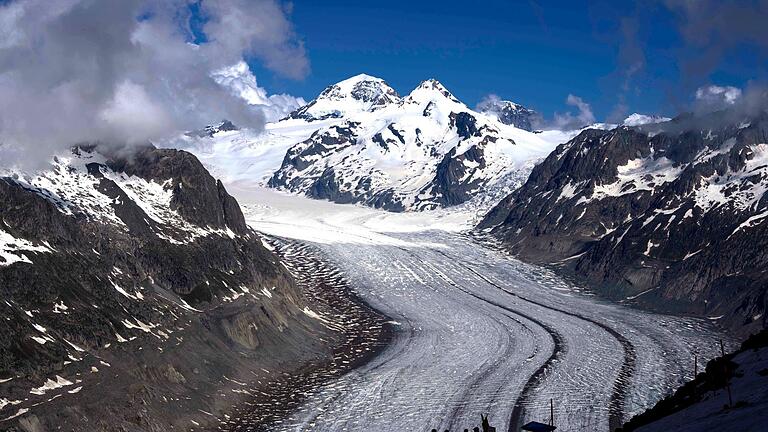 Höchste Alarmstufe beim Zustand des Klimas - Gletscher haben weltweit 2023 eine Rekordmenge an Eis verloren (Archivbild) Höchste Alarmstufe beim Zustand des Klimas - Gletscher haben weltweit 2023 eine Rekordmenge an Eis verloren (Archivbild)