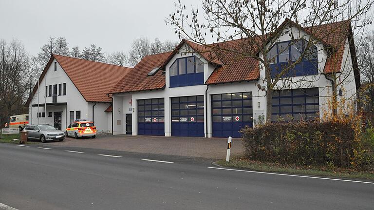 Das erste bereits im Betrieb befindliche Impfzentrum im Landkreis Haßberge ist im Rot-Kreuz-Haus in Hofheim in der Eichelsdorfer Straße 11 untergebracht.