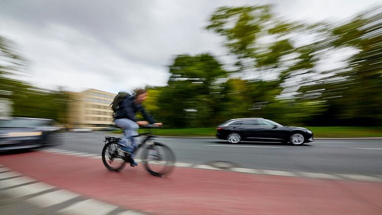 Der Würzburger Verkehrsbeirat soll sich noch vor den Sommerferien zum ersten Mal treffen und dann ab Herbst seine eigentliche Arbeit aufnehmen. Er wird wohl eher eine beratende Funktion haben.