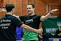 Konrad Haase (links) und Pavol Mego vom SB Versbach können sich als Regionalliga-Zweite über den Aufstieg in die Dritte Tischtennis-Liga freuen.