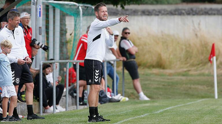 Blickt optimistisch nach vorne: Adrian Gahn, Trainer der FT Schweinfurt. Blickt optimistisch nach vorne: Adrian Gahn, Trainer der FT Schweinfurt.