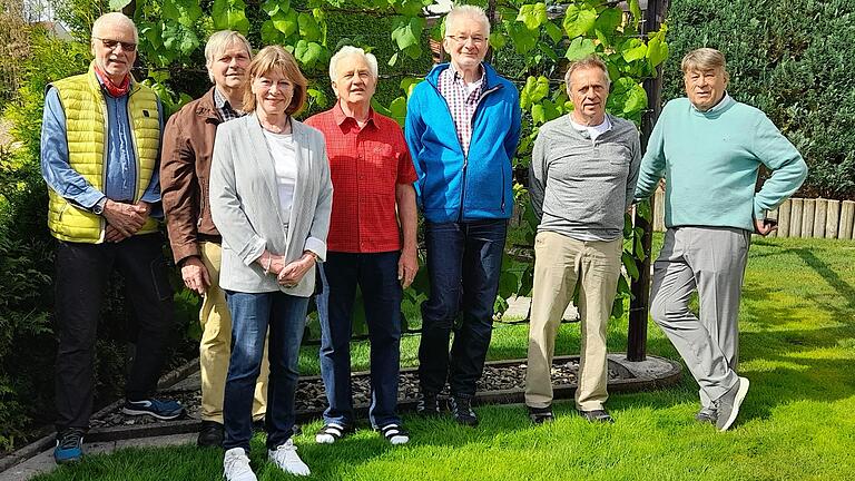 Die Mitglieder des Volkacher Vereins Lama engagieren sich für den Landschaftsschutz (von links): Richard Dietz, Erich Helfrich, Birgit Rottmann-Barth, Elmar Erhard, Karl-Heinz Döhler, Winfried Meusert und Elmar Datzer.