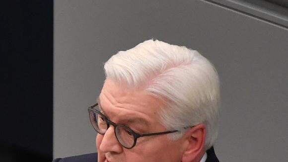 Vereidigung von Bundespräsident Frank-Walter Steinmeier       -  Der neue Bundespräsident Frank-Walter Steinmeier sprach am Mittwoch bei der gemeinsamen Sitzung von Bundestag und Bundesrat nach seiner Vereidigung im Deutschen Bundestag in Berlin.