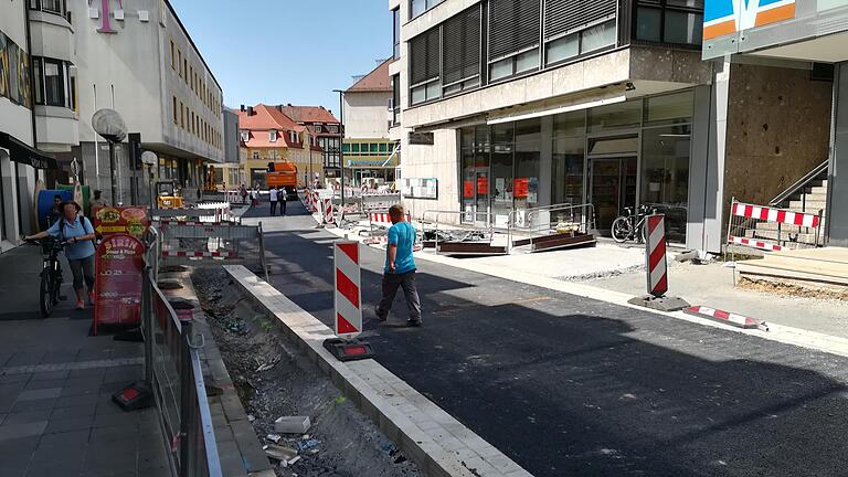 In der Zehntstraße schreiten die Bauarbeiten voran.&nbsp;