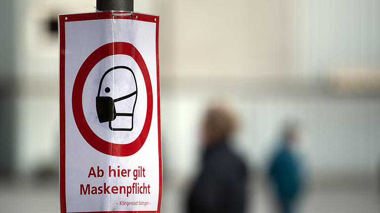 Die Sieben-Tage-Inzidenz ist im Landkreis Haßberge am Wochenende auf 41,5 gesunken. Das meldet das Gesundheitsamt. Die Zahlen stammen vom Robert-Koch-Institut. Die Sieben-Tage-Inzidenz ist im Landkreis Haßberge am Wochenende auf 41,5 gesunken. Das meldet das Gesundheitsamt. Die Zahlen stammen vom Robert-Koch-Institut.