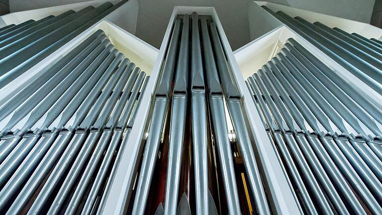 Die Orgel in der Heilig-Geist-Kirche in Schweinfurt.
