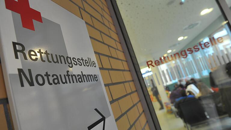 Bayerns Landräte fürchten um die wohnortnahe Notfallversorgung in Krankenhäusern, sollten aktuelle Reformpläne in Berlin ohne Korrekturen umgesetzt werden.