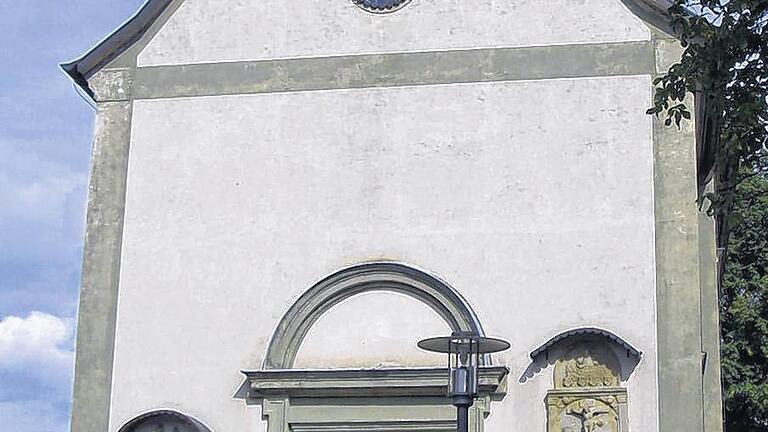 Gut erhalten: Im Gegensatz zum Schloss ist die Kirche in Althausen in gutem Zustand.