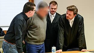 Seit Anfang Januar läuft der Prozess um den gewaltsamen Tod von Cornelia Hümpfer am Landgericht Schweinfurt. Jetzt könnte es noch einmal weitere Verhandlungstermine geben.