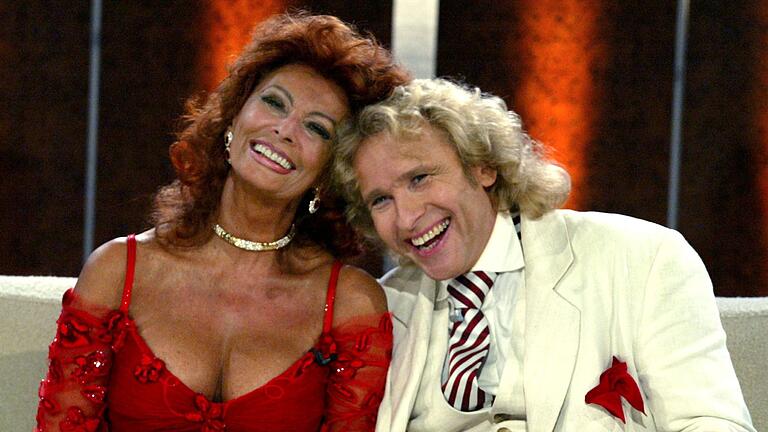 Sophia Loren mit Thomas Gottschalk       -  Sophia Loren bei einem &bdquo;Wetten, dass...?&rdquo;-Auftritt mit Thomas Gottschalk.