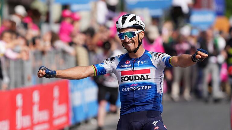 Julian Alaphilippe       -  Der französische Radstar Alaphilippe fährt zukünftig für das Schweizer Tudor-Team.