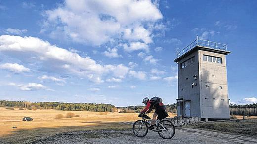 Einsam: Ganz allein geht es auf 1270 Kilometer ehemaliges Grenzgebiet.